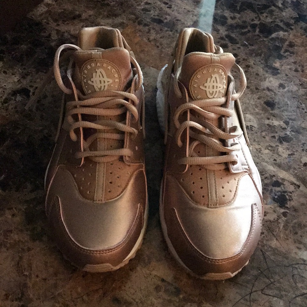 Nike Air. Rose Gold. Size 7. Barely worn
